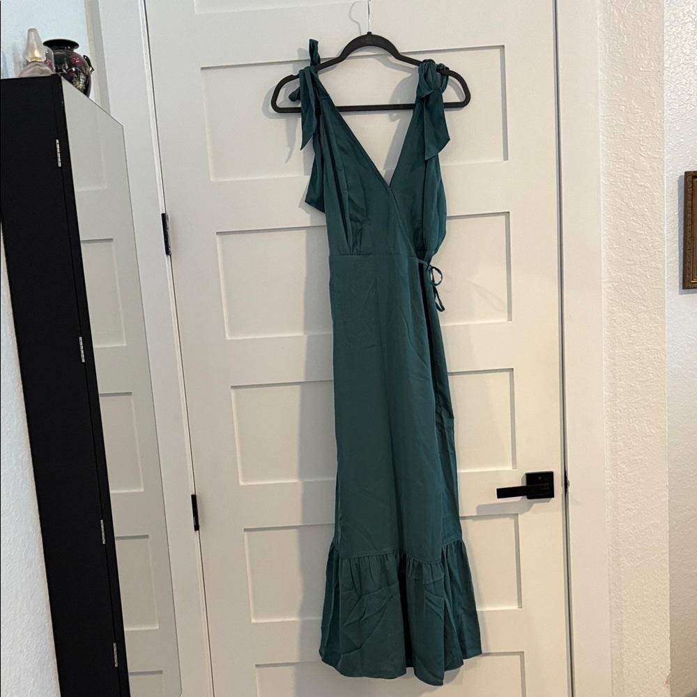 Abercrombie & Fitch Teal Maxi Dress